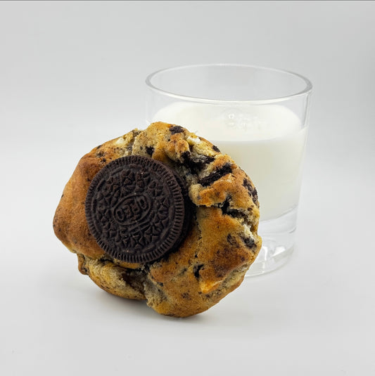 Cookies and Cream Cookie
