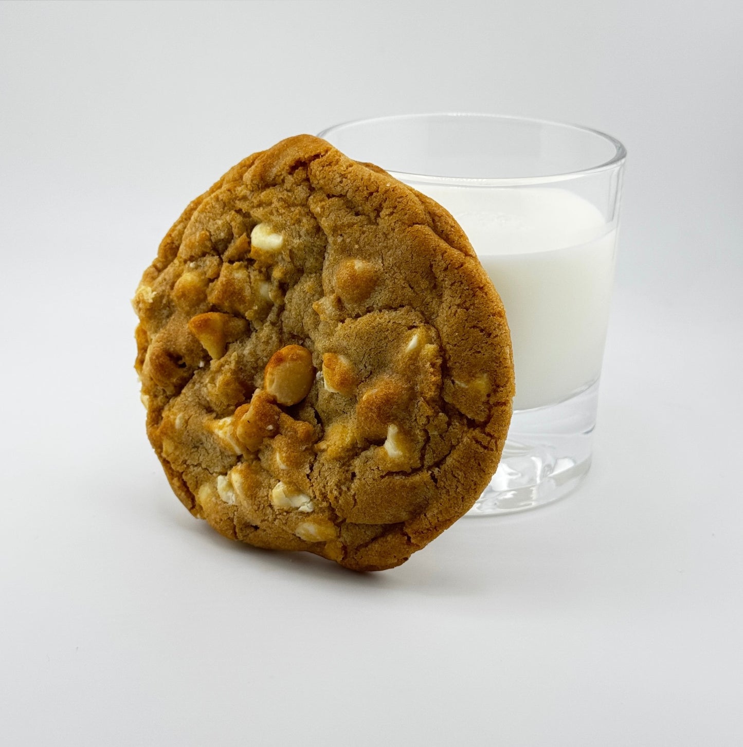 White Chocolate Macadamia Nut Cookie